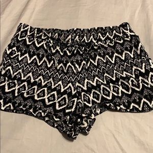 Black and white cotton shorts